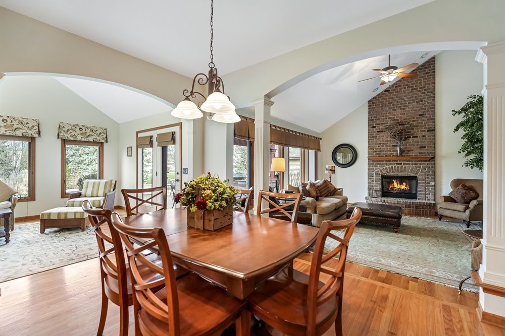 24642 Lincolnway Street, Plainfield, IL 60544