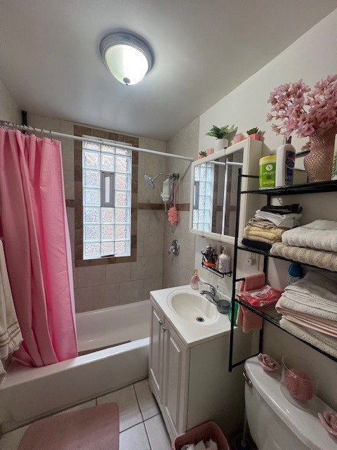 1627 N Lotus Avenue, Chicago, IL 60639