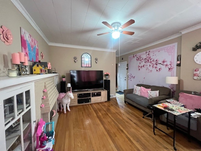 1627 N Lotus Avenue, Chicago, IL 60639