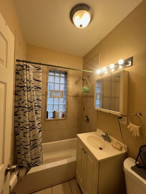 1627 N Lotus Avenue, Chicago, IL 60639