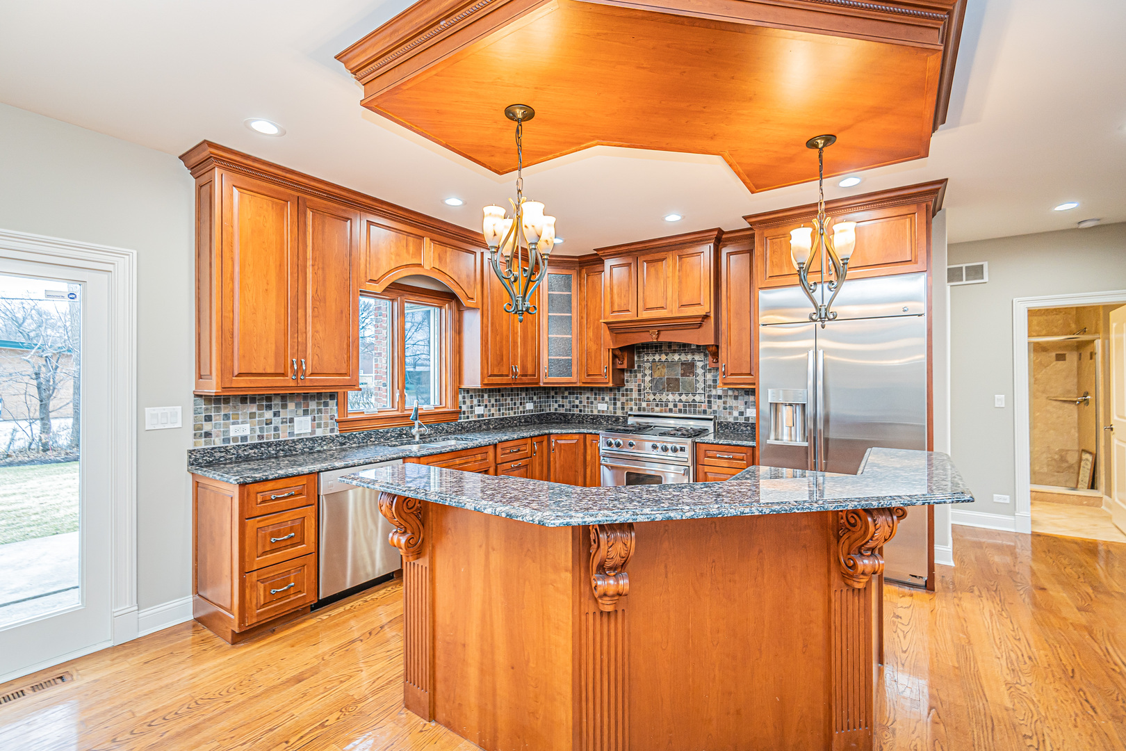 361 S ELM Street, Itasca, IL 60143