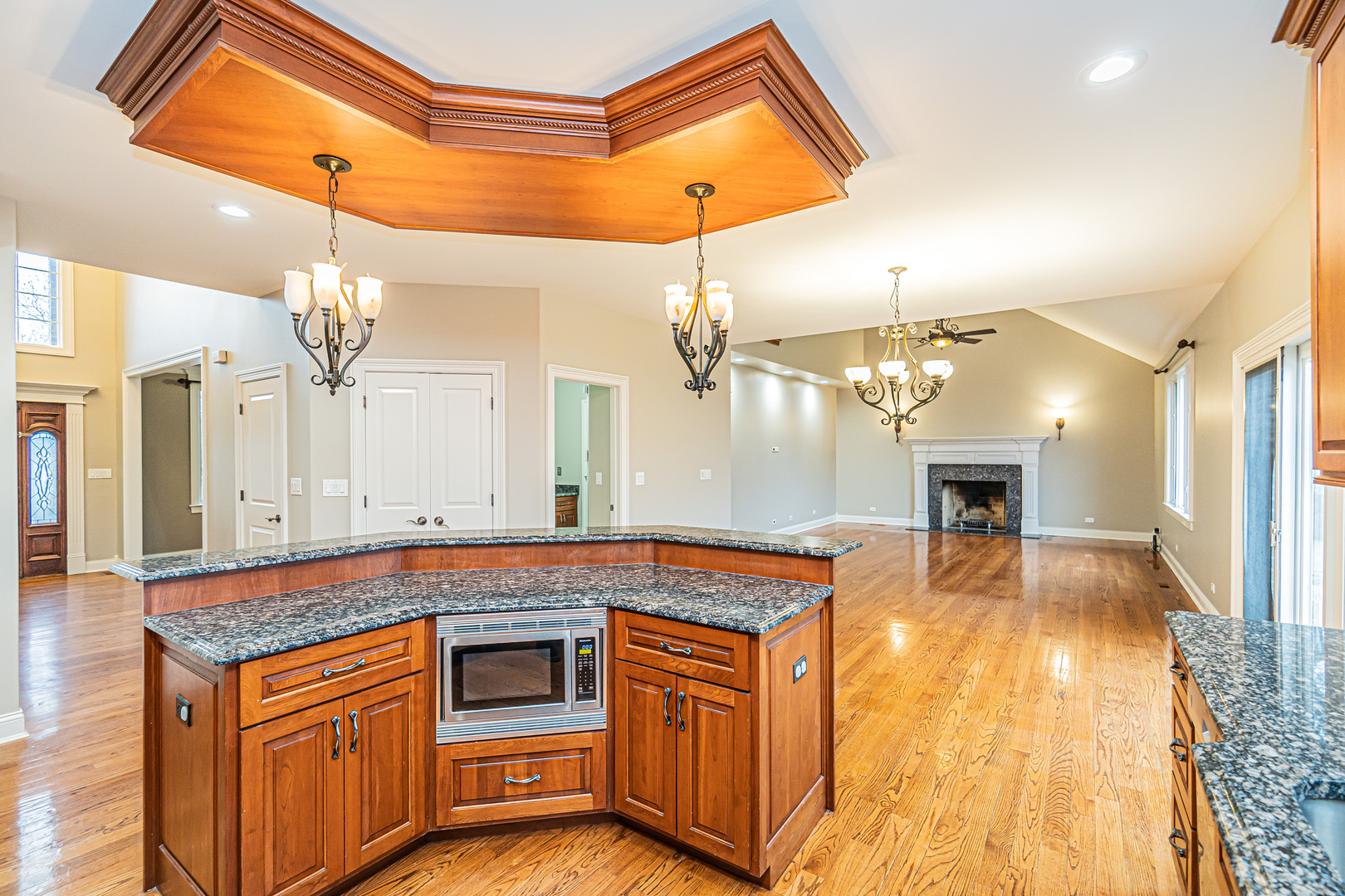 361 S ELM Street, Itasca, IL 60143