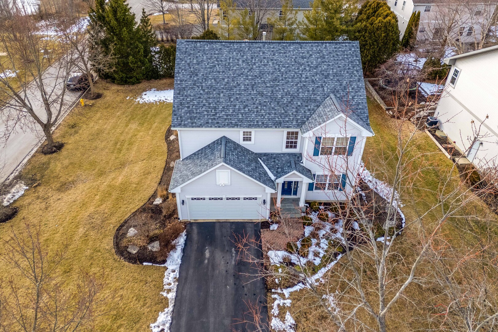 8065 Vail Court, Long Grove, IL 60047