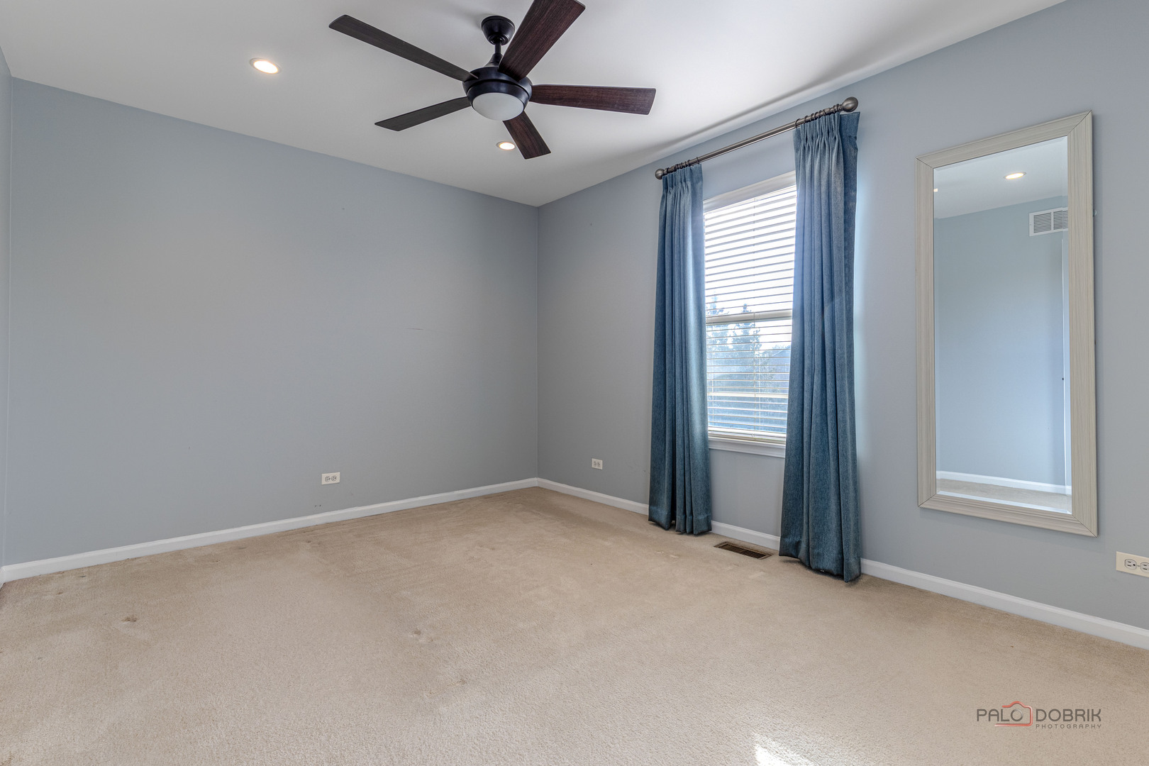 8065 Vail Court, Long Grove, IL 60047