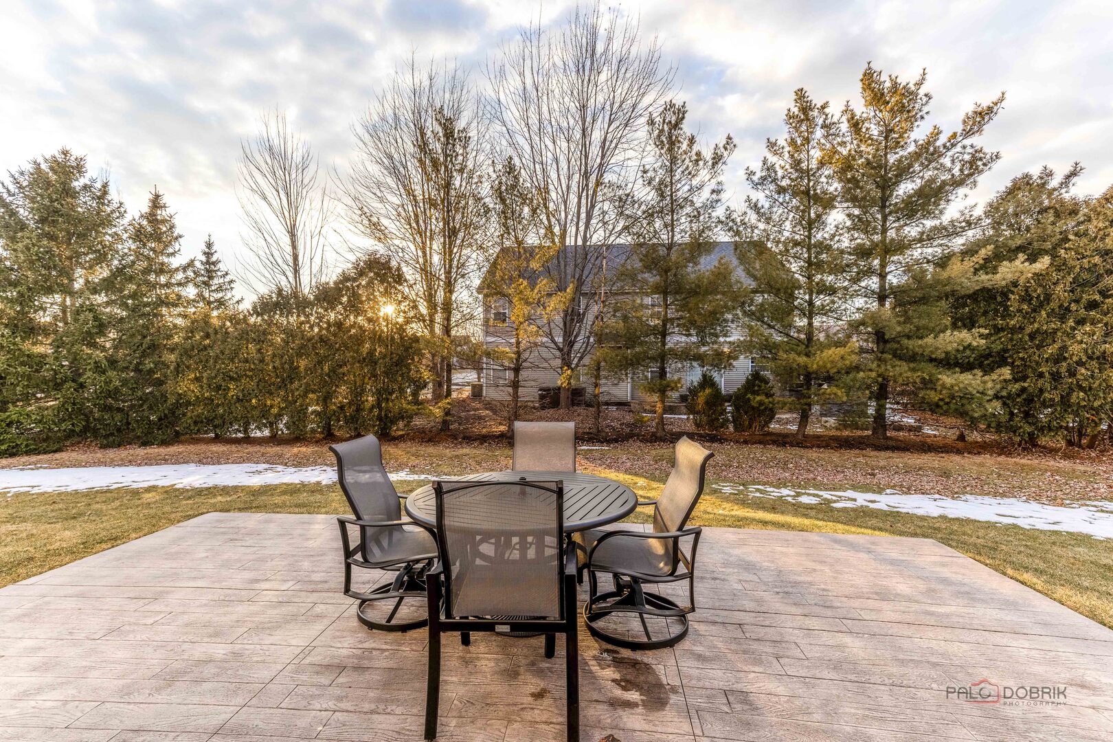 8065 Vail Court, Long Grove, IL 60047