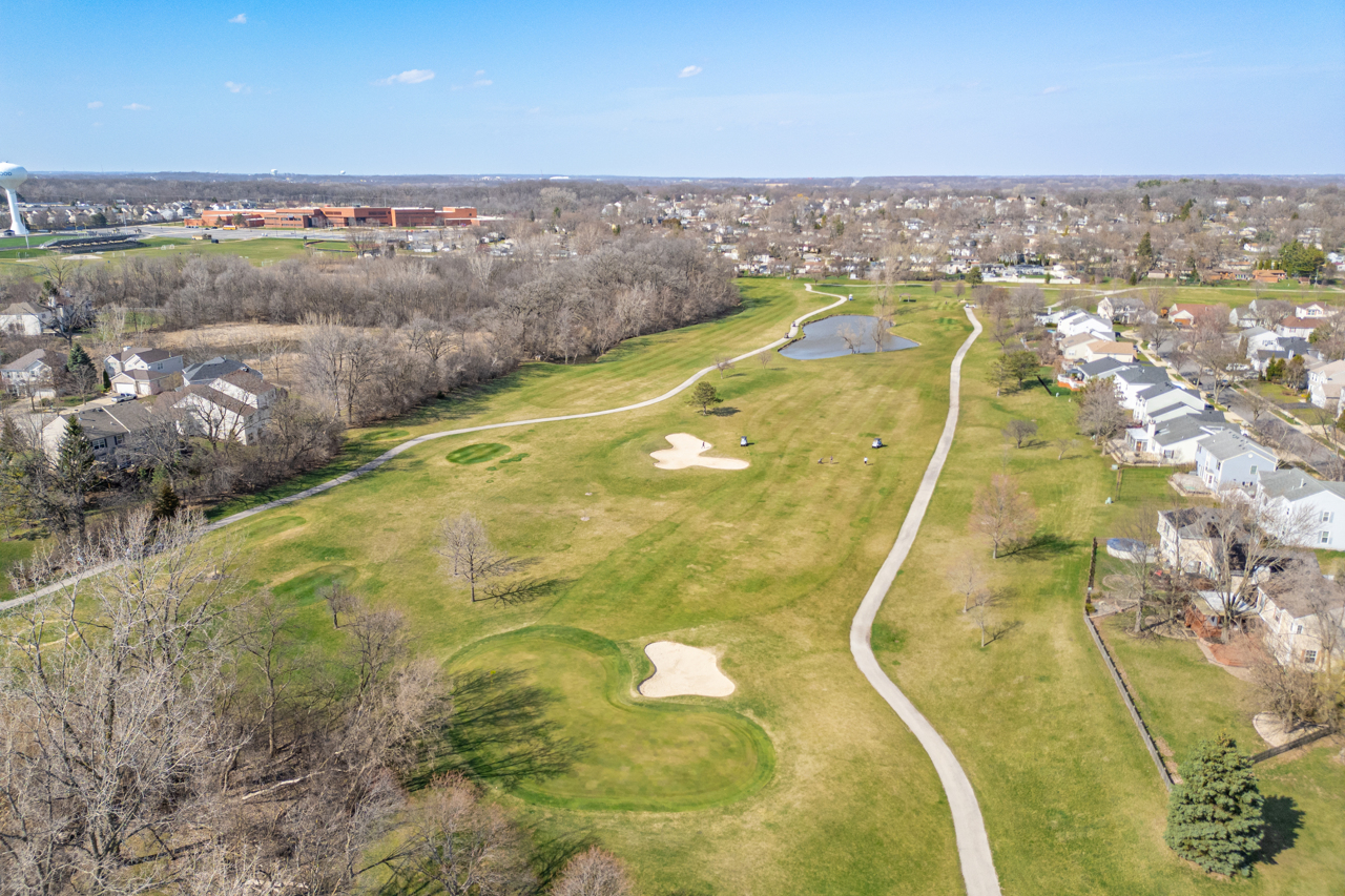 319 W Streamwood Boulevard, Streamwood, IL 60107