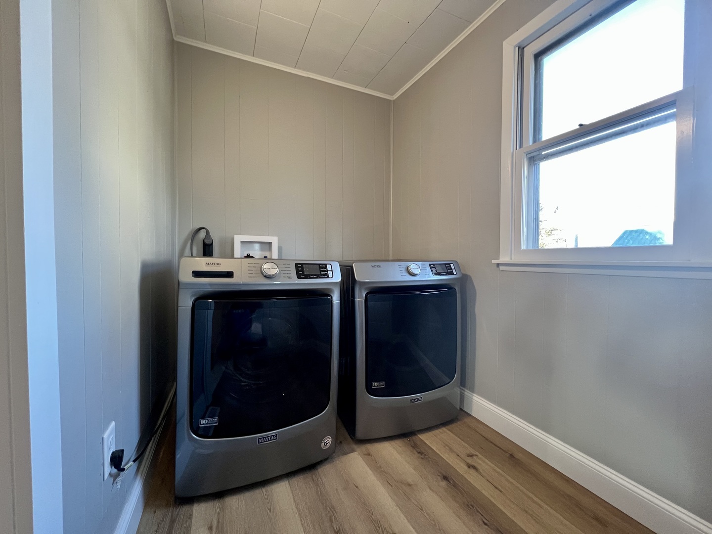 200 E South Street, Ellsworth, IL 61737