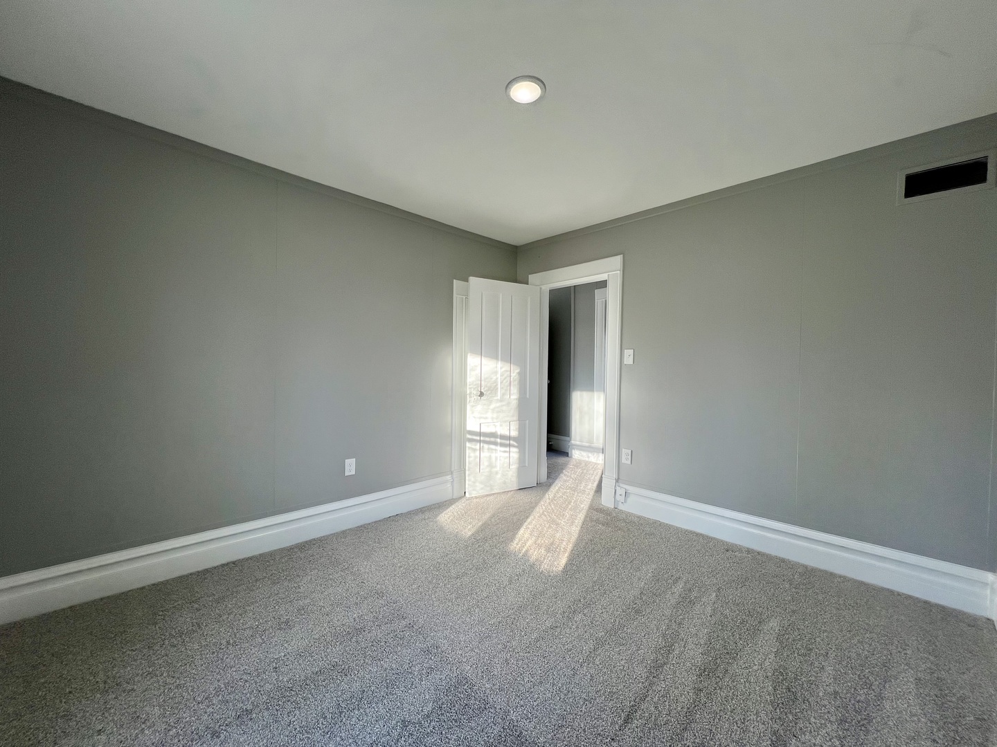 200 E South Street, Ellsworth, IL 61737