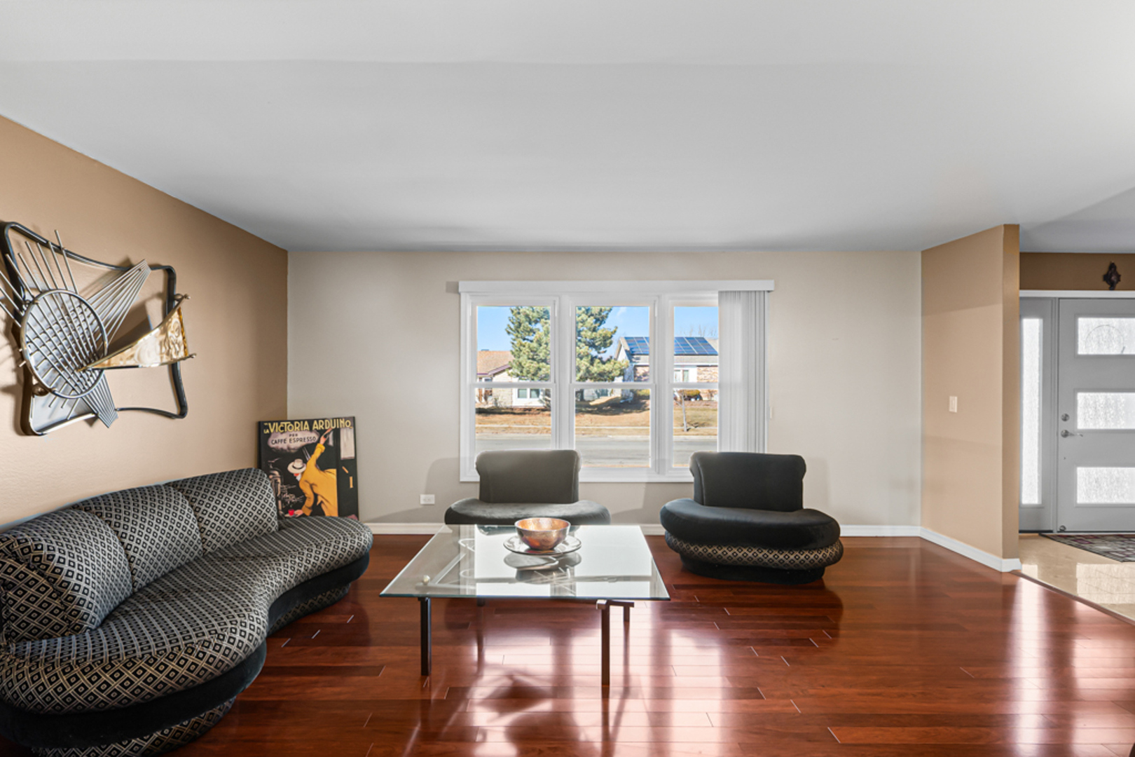 51 W Stevenson Drive, Glendale Heights, IL 60139