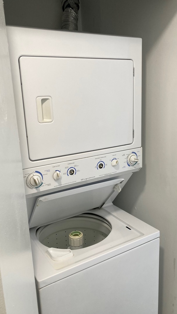 21W581 North Avenue #51, Lombard, IL 60148