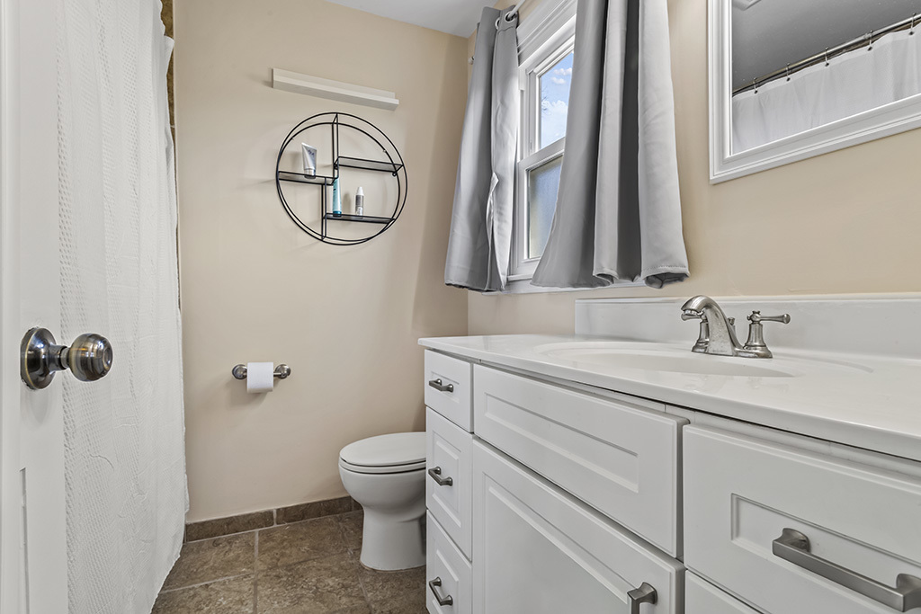 14201 S Chickasaw Trail, Homer Glen, IL 60491