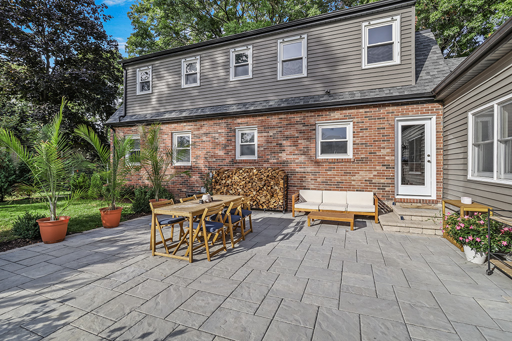 14201 S Chickasaw Trail, Homer Glen, IL 60491