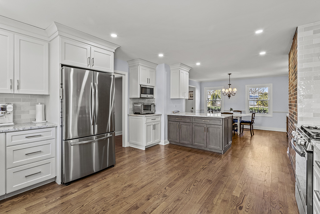 14201 S Chickasaw Trail, Homer Glen, IL 60491