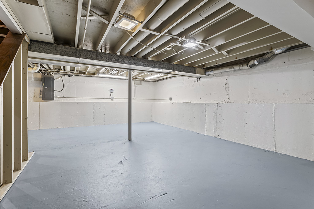 14201 S Chickasaw Trail, Homer Glen, IL 60491