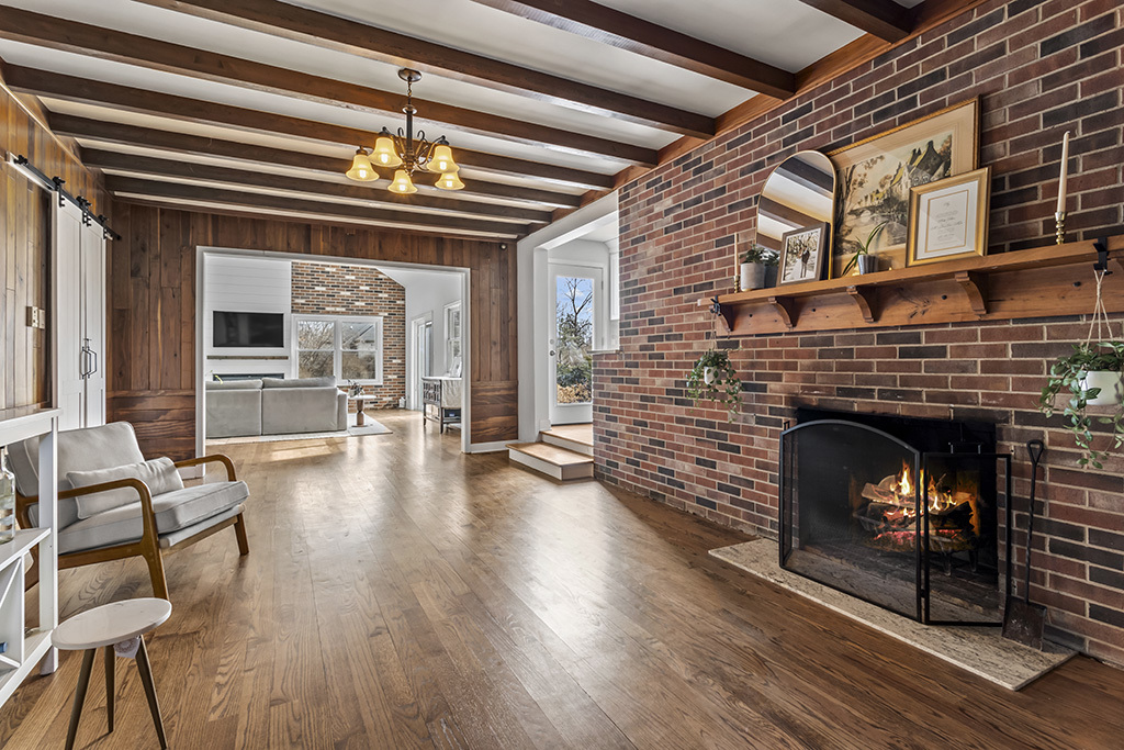 14201 S Chickasaw Trail, Homer Glen, IL 60491