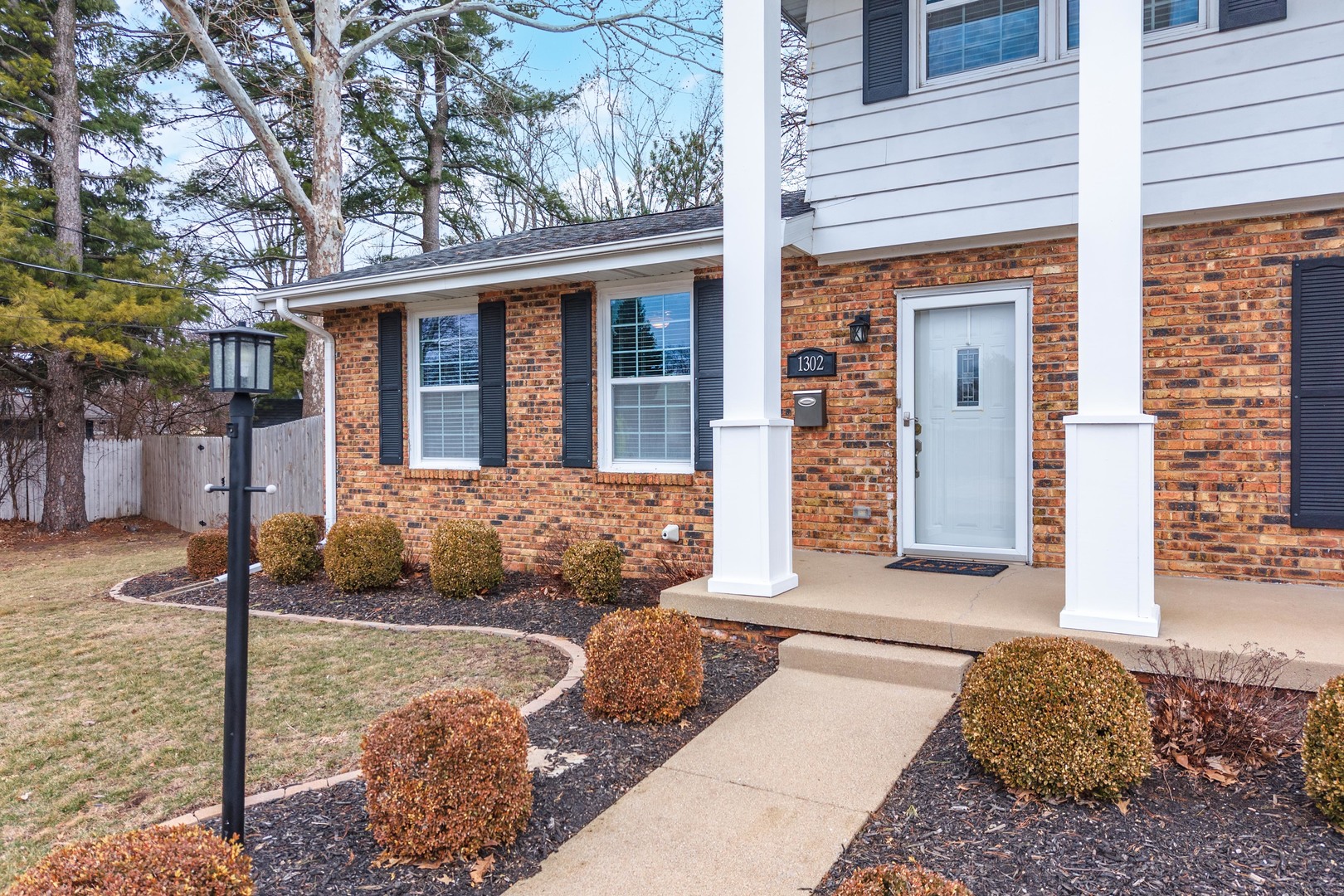 1302 E Vernon Avenue, Normal, IL 61761