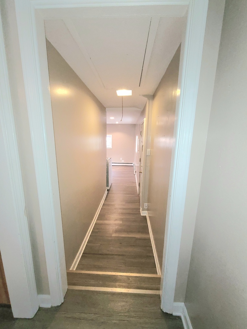 7807 Parkside Avenue, Burbank, IL 60459