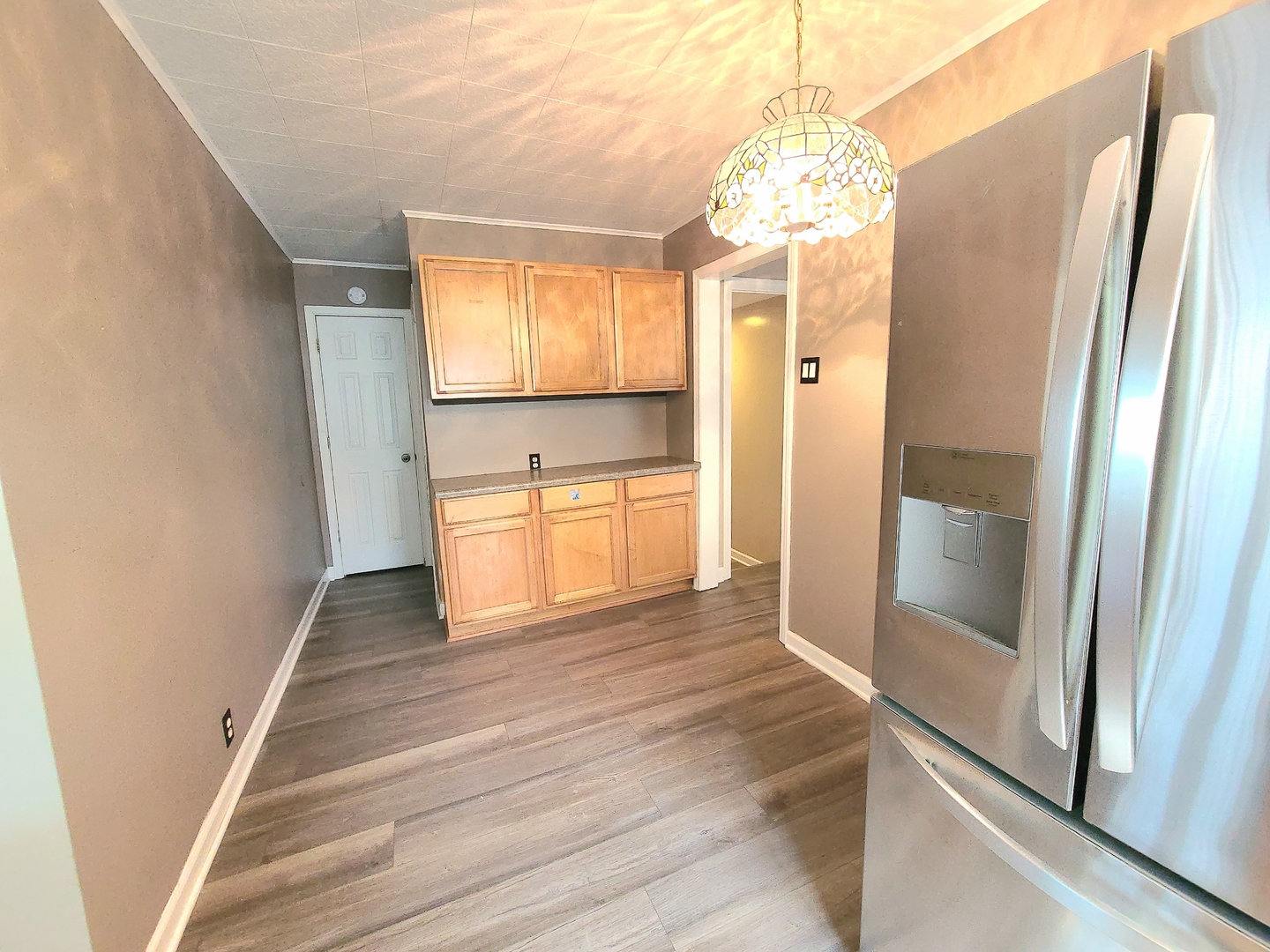 7807 Parkside Avenue, Burbank, IL 60459