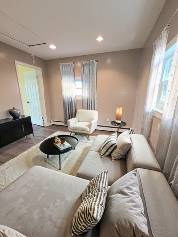 7807 Parkside Avenue, Burbank, IL 60459