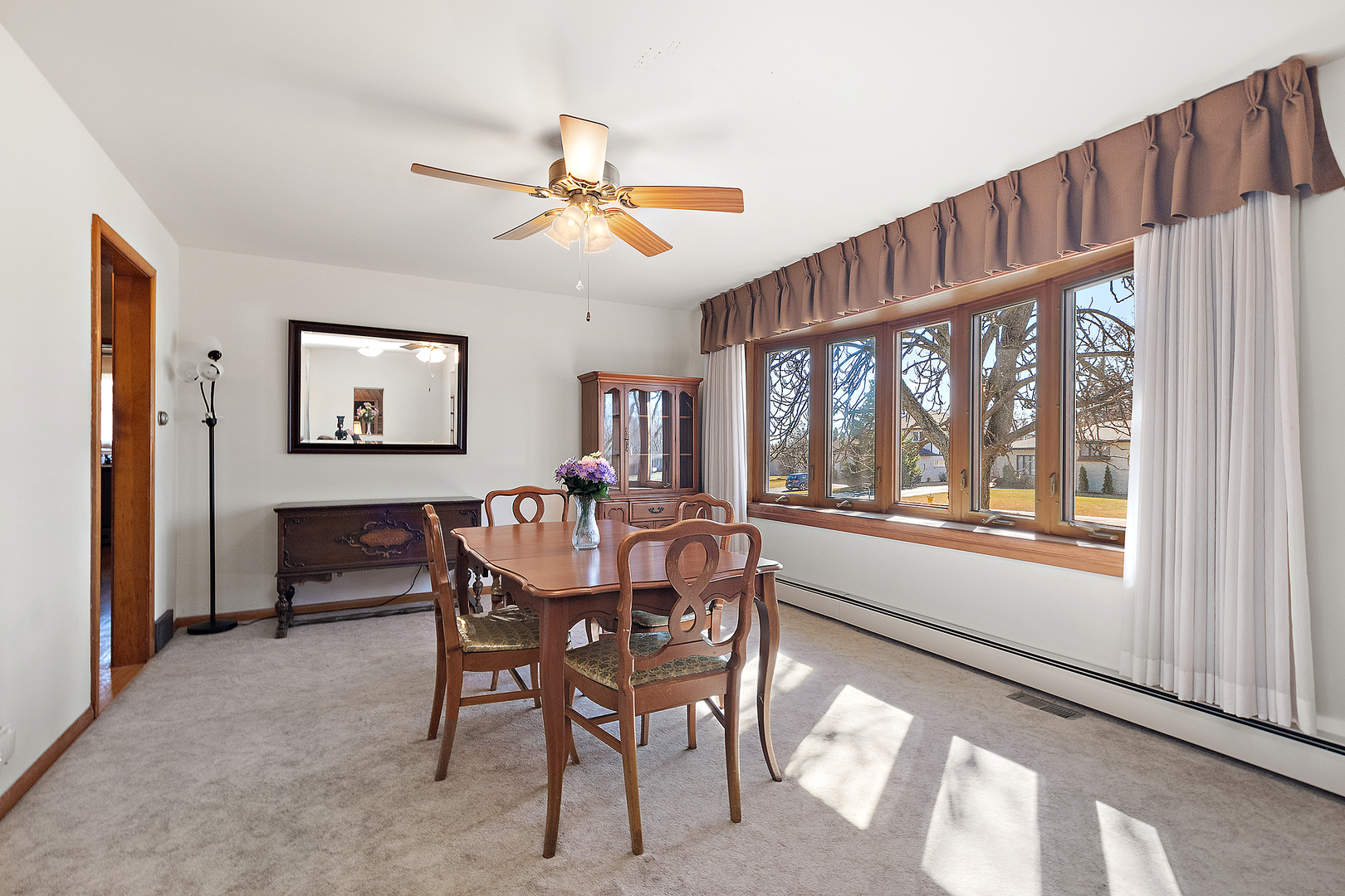 6420 166th Street, Tinley Park, IL 60477