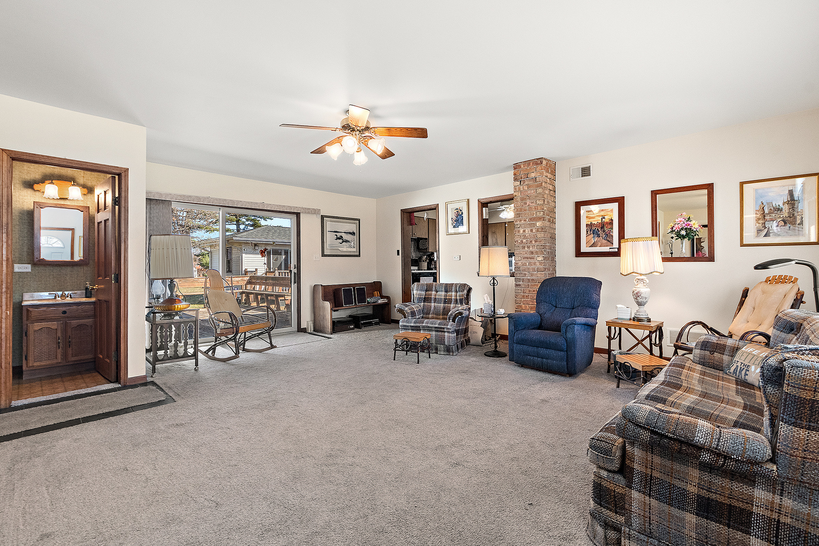 6420 166th Street, Tinley Park, IL 60477