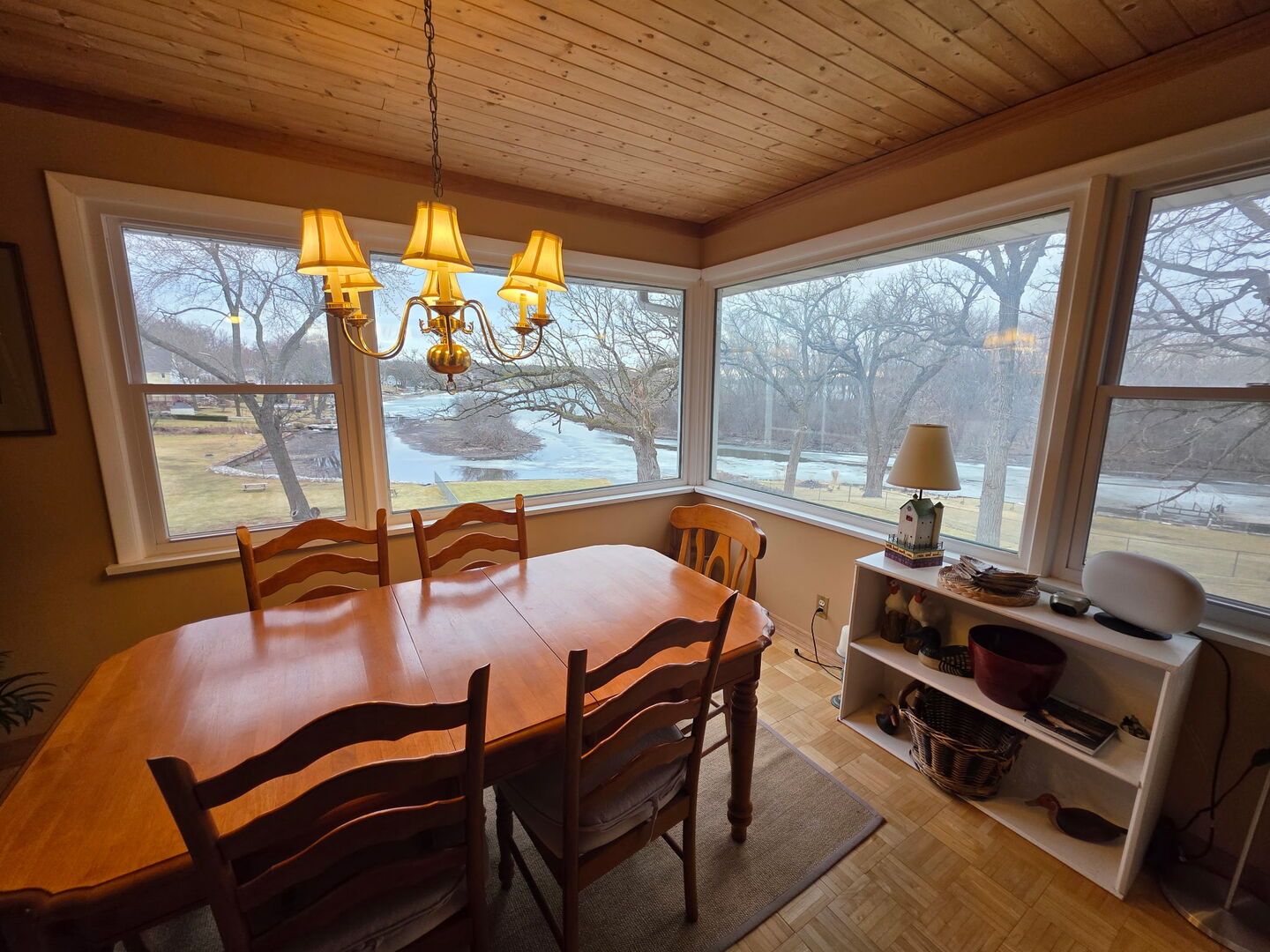 24927 W Forest Drive, Lake Villa, IL 60046