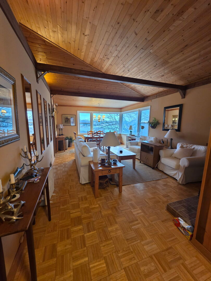 24927 W Forest Drive, Lake Villa, IL 60046