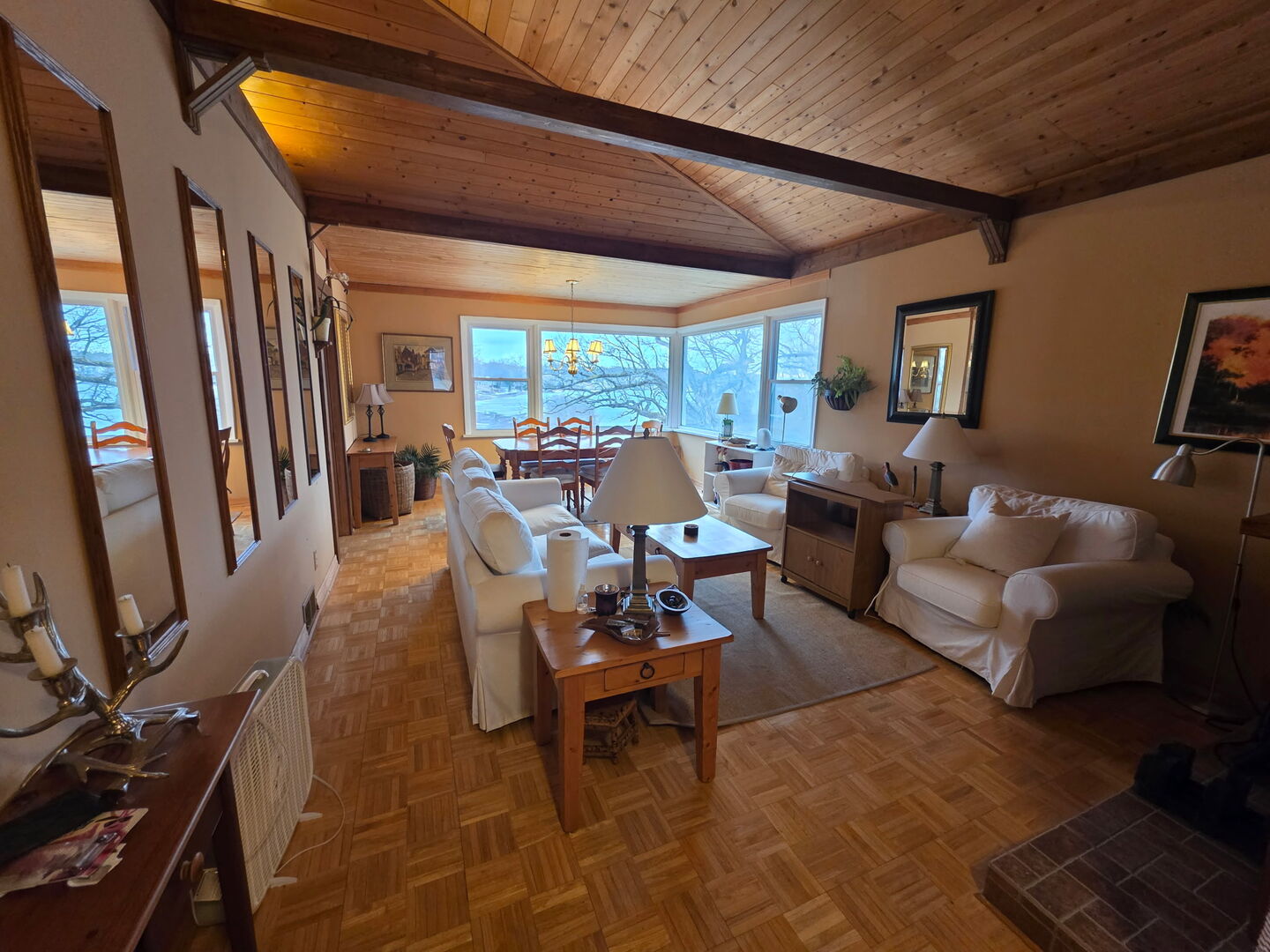 24927 W Forest Drive, Lake Villa, IL 60046