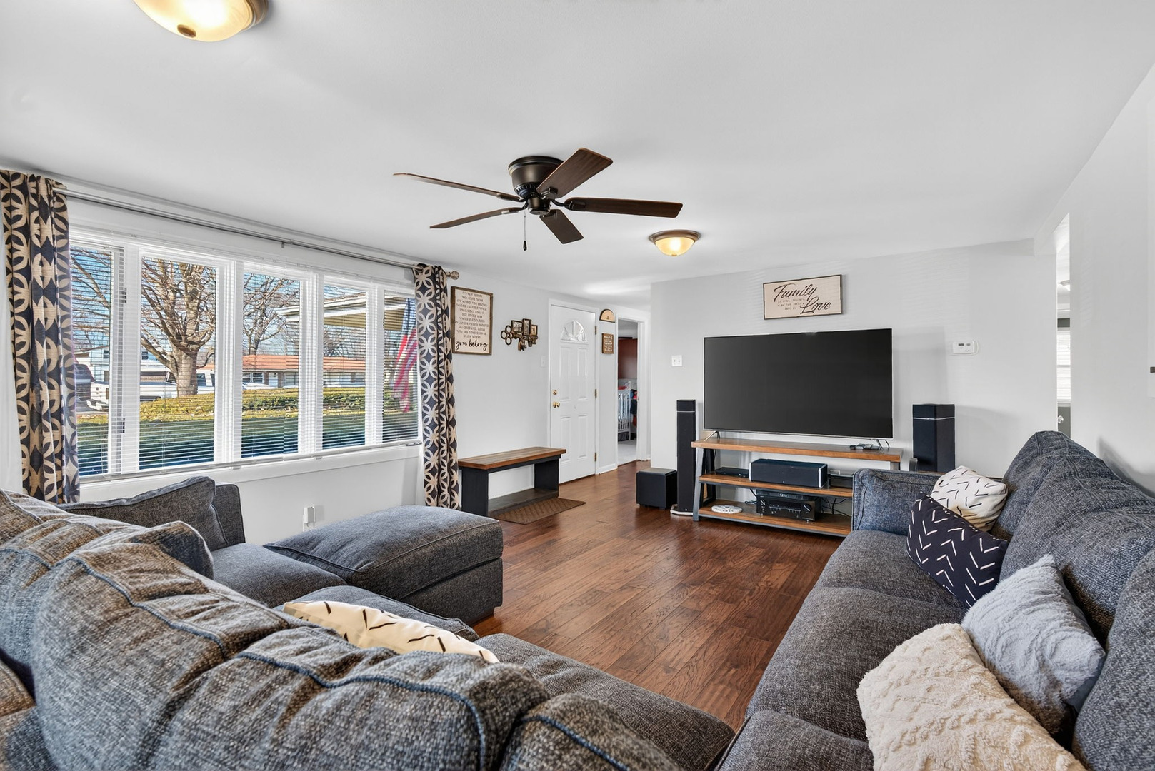 2408 Meridian Drive, Joliet, IL 60431