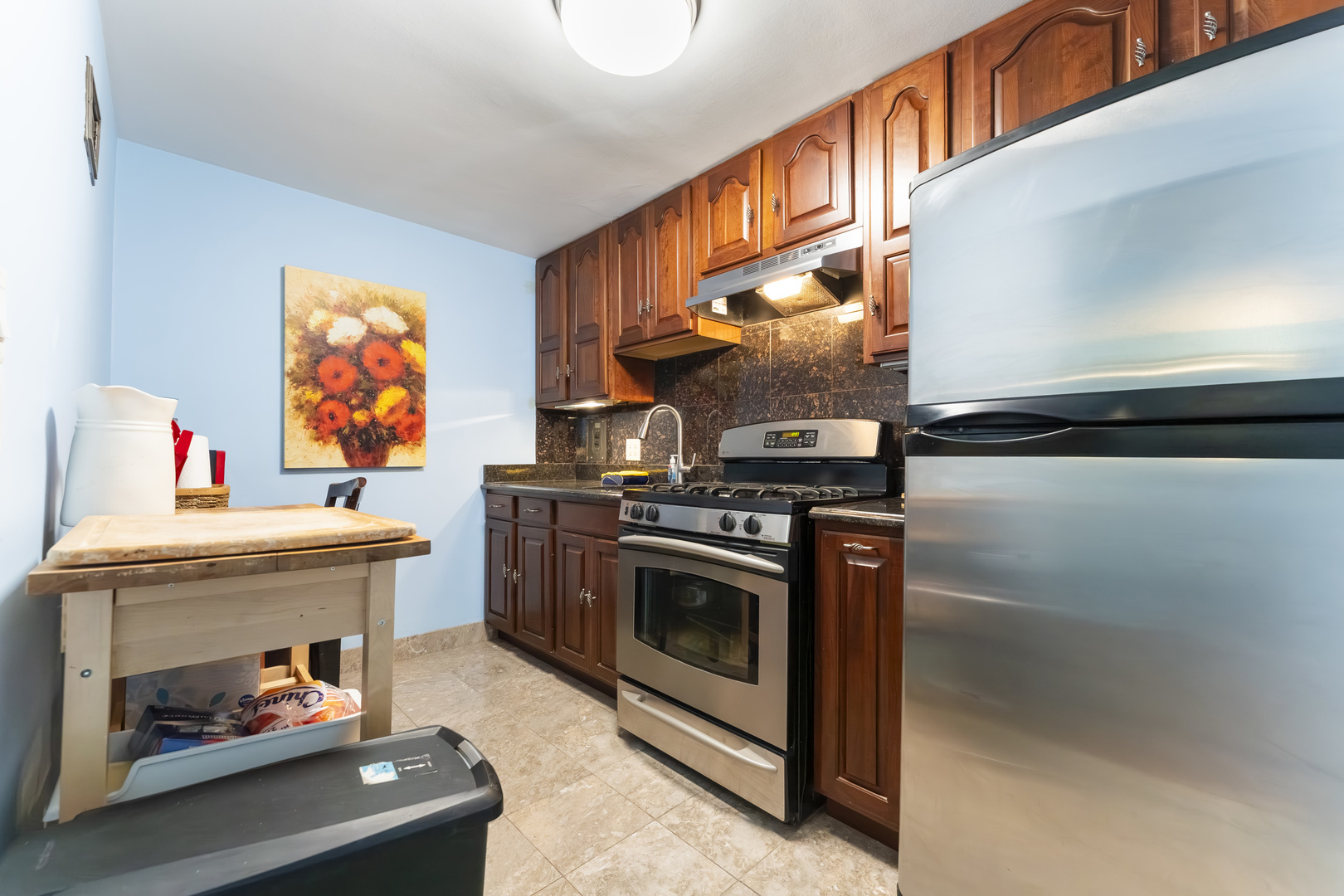 253 E Delaware Place #4E, Chicago, IL 60611