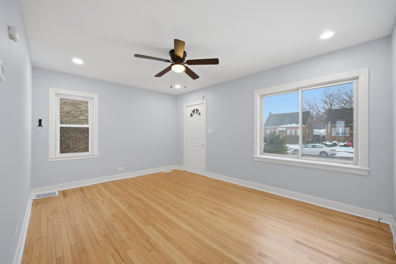 18037 Ridgewood Avenue, Lansing, IL 60438