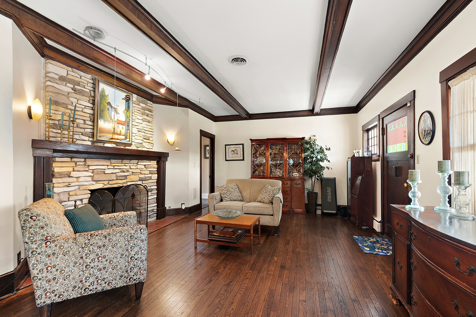 2158 Cedar Road, Homewood, IL 60430