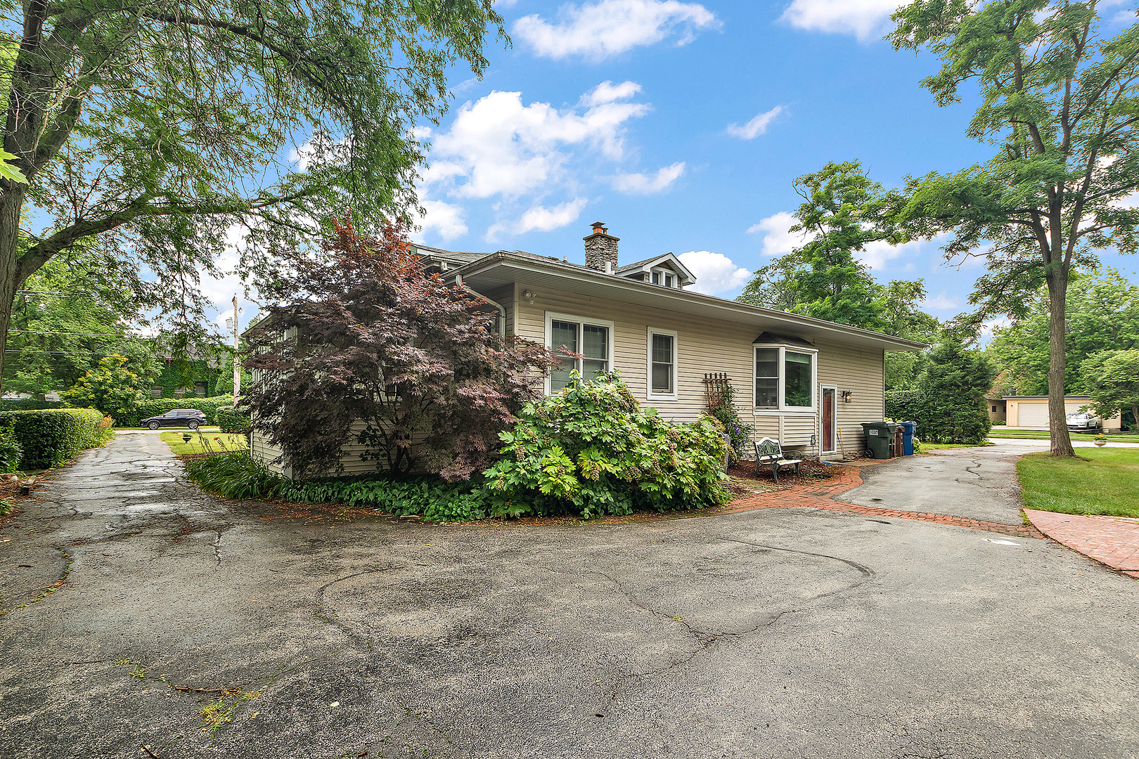 2158 Cedar Road, Homewood, IL 60430