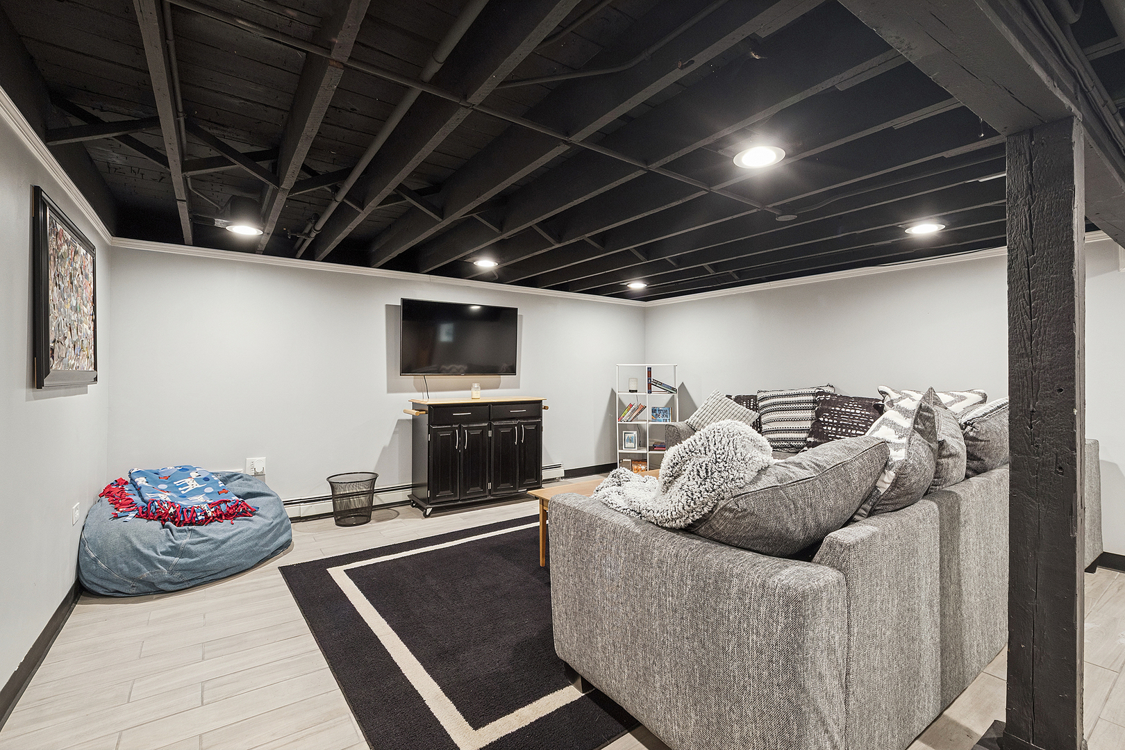 2158 Cedar Road, Homewood, IL 60430