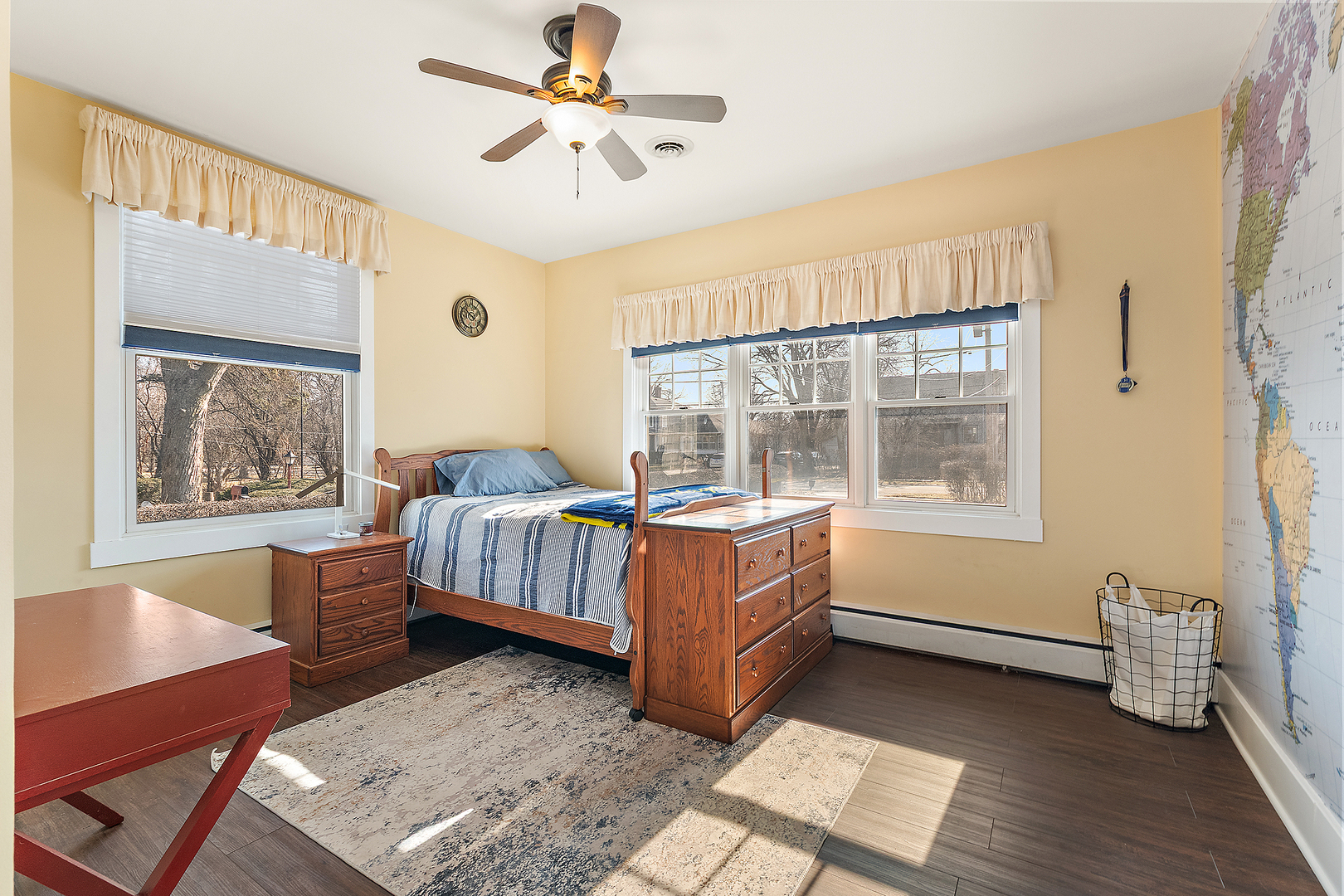 2158 Cedar Road, Homewood, IL 60430