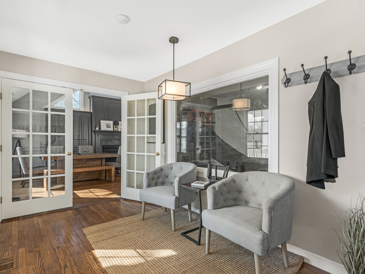 959 W Ogden Avenue, Naperville, IL 60563