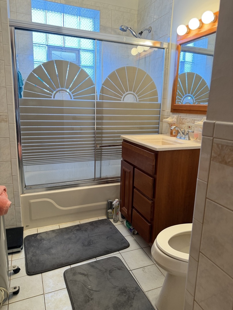 7332 S Luella Avenue, Chicago, IL 60649