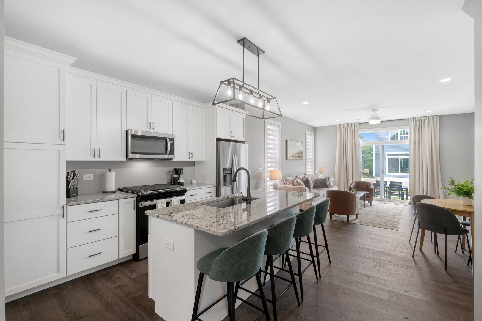 100 Great Loop East Drive #54, Ottawa, IL 61350