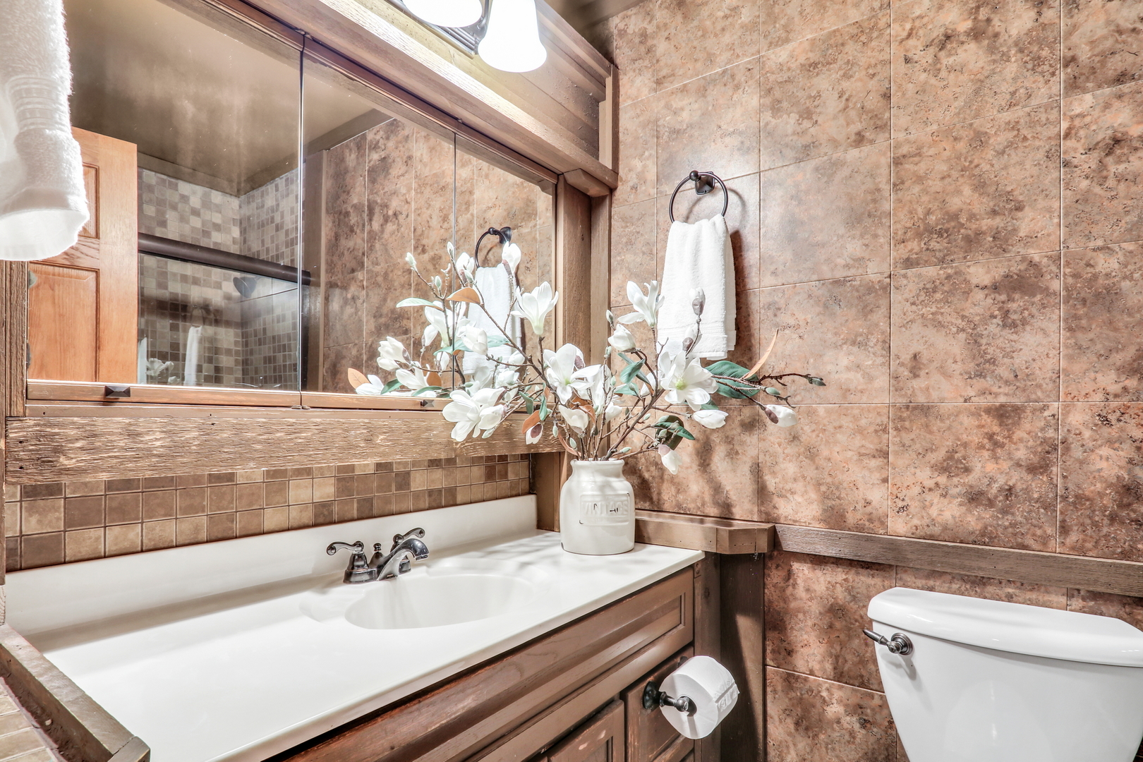 5231 Rockpointe Court #5231, Gurnee, IL 60031