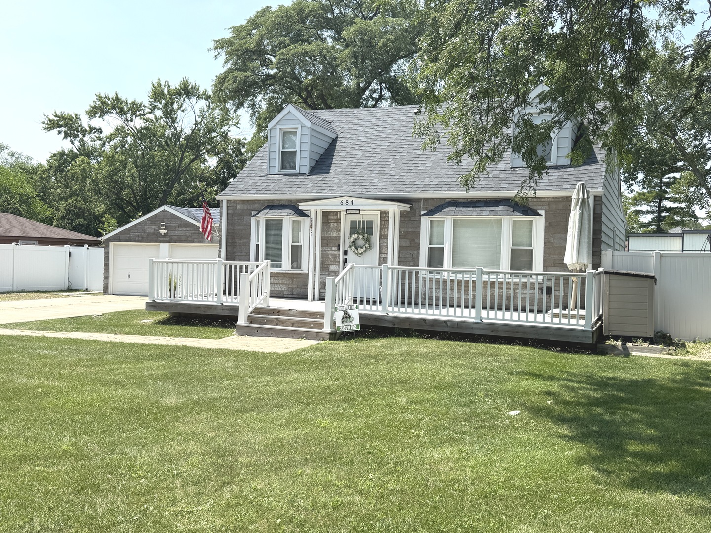 684 Pfingsten Road, Northbrook, IL 60062