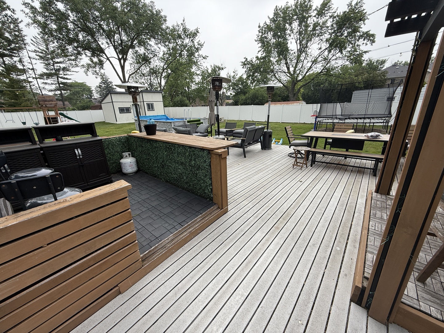 684 Pfingsten Road, Northbrook, IL 60062