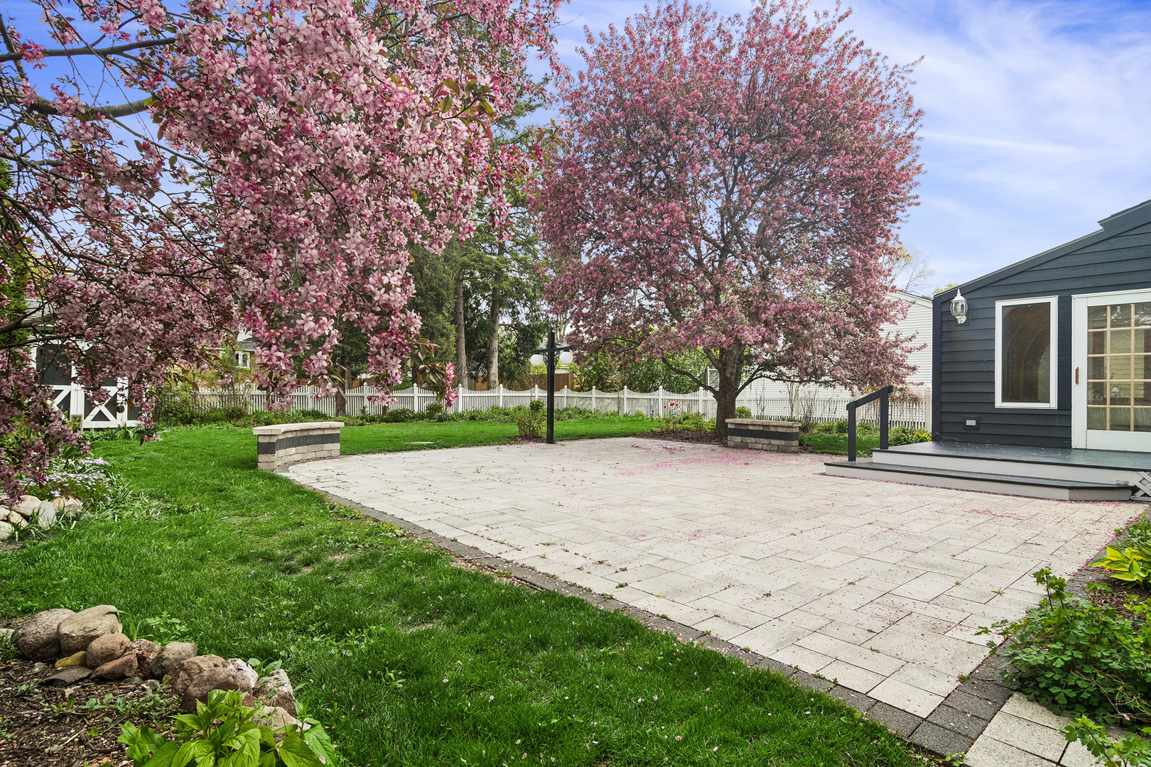 117 N Maple Street, Palatine, IL 60067