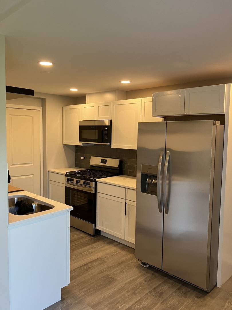 7 Cour Deauville Court, Palos Hills, IL 60465