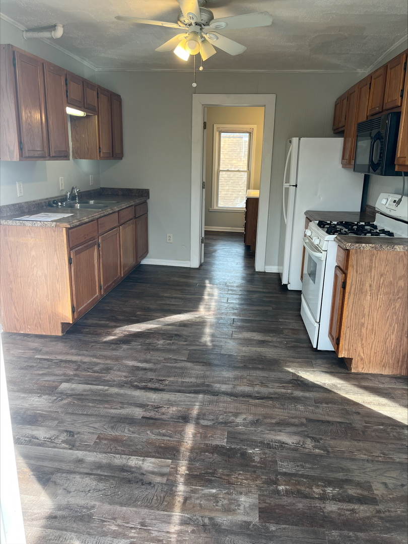 702 E Joliet Street, Ottawa, IL 61350