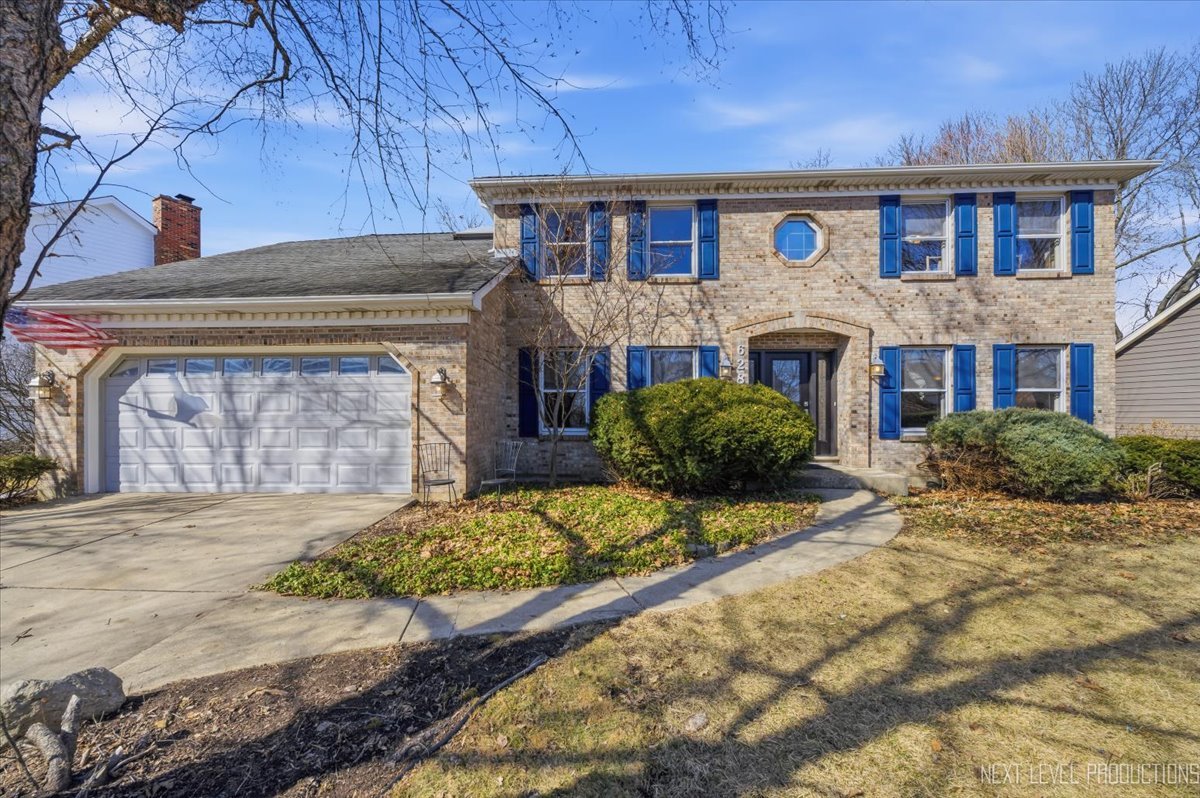 628 Flock Avenue, Naperville, IL 60565