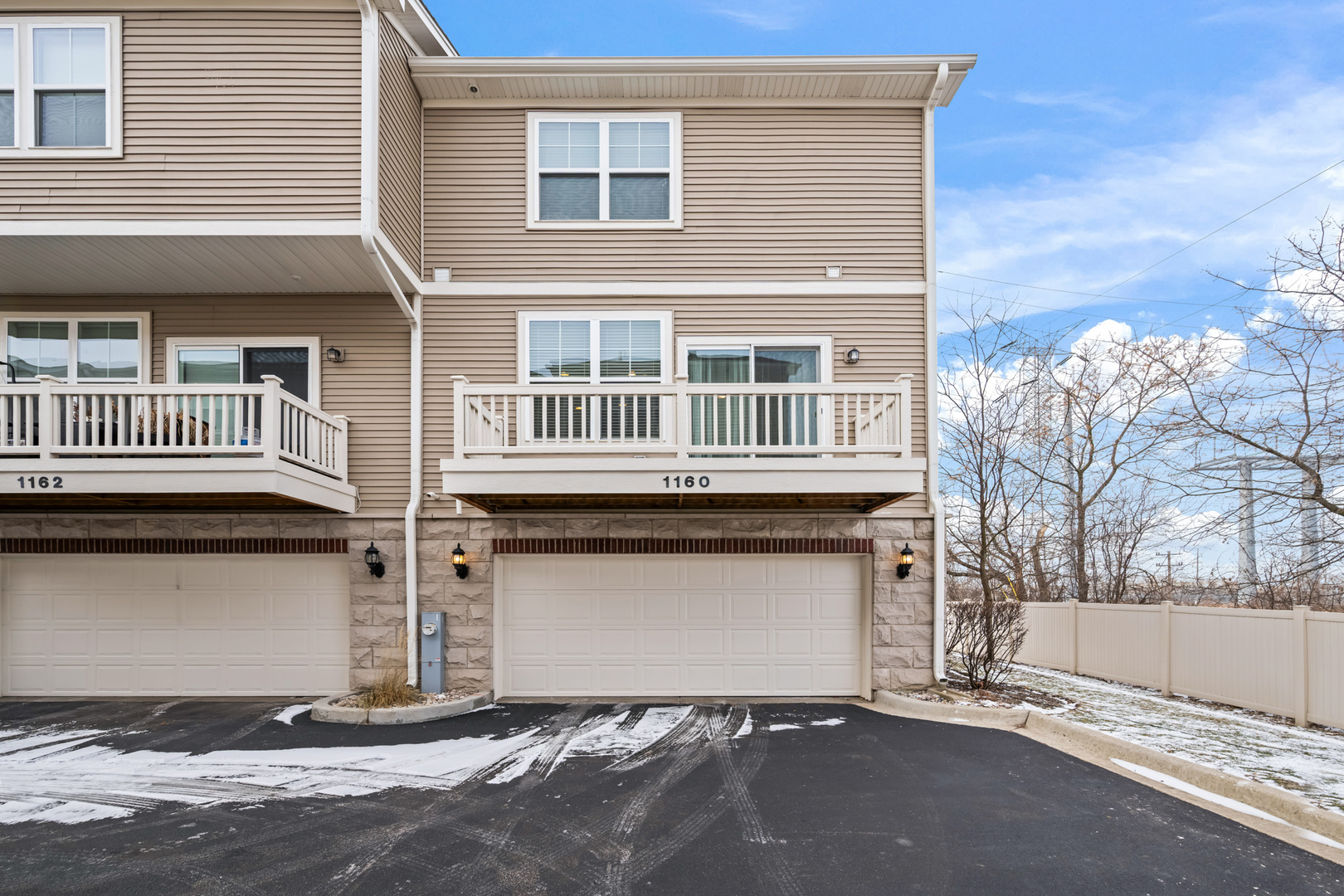 1160 Evergreen Avenue, Des Plaines, IL 60016