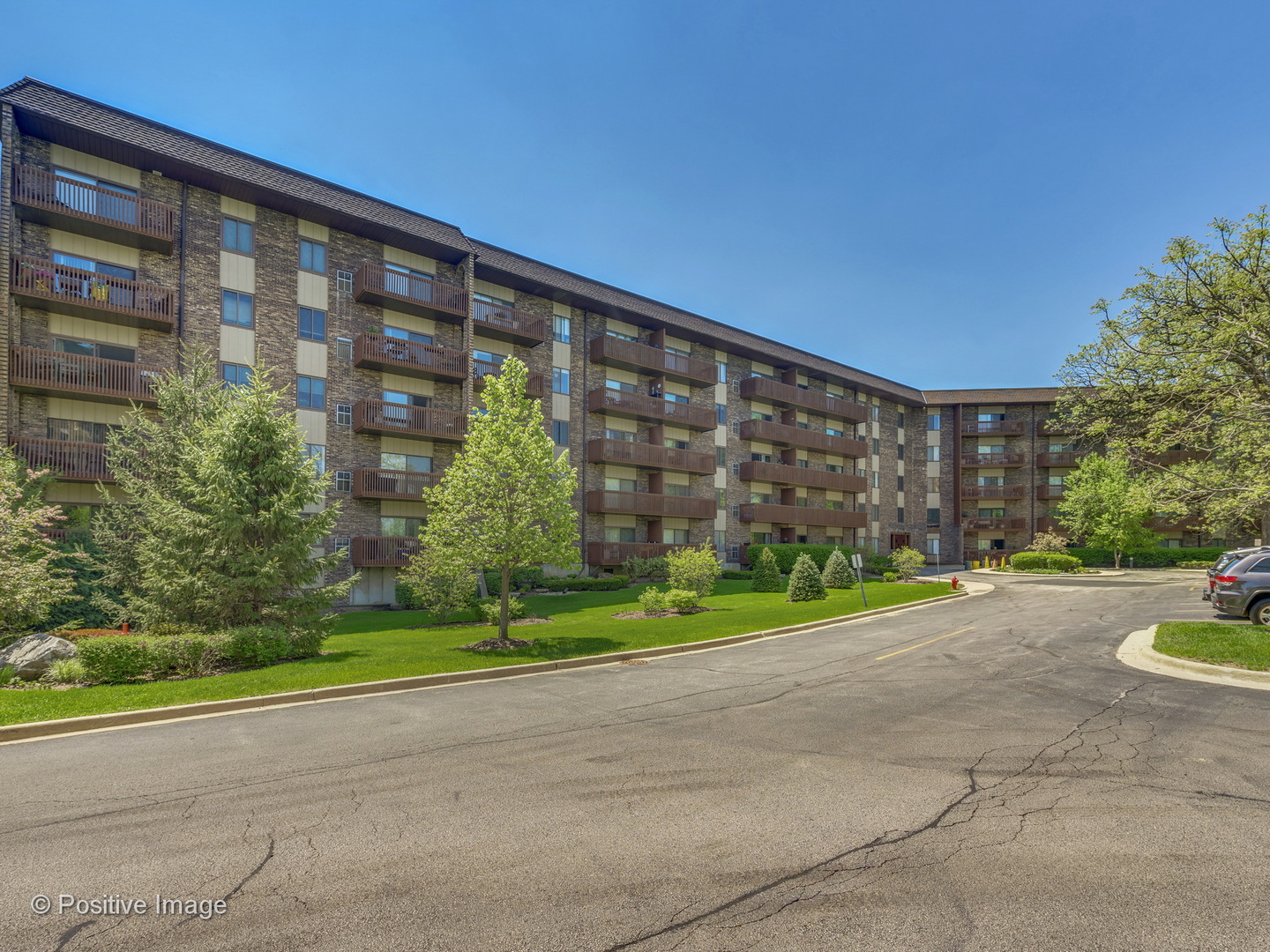 120 Lakeview Drive #309, Bloomingdale, IL 60108
