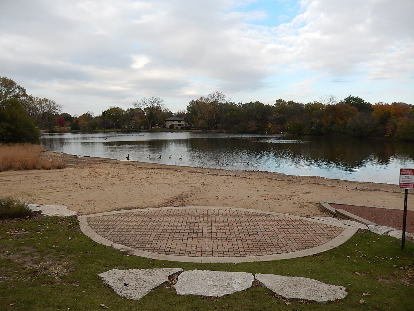 120 Lakeview Drive #309, Bloomingdale, IL 60108