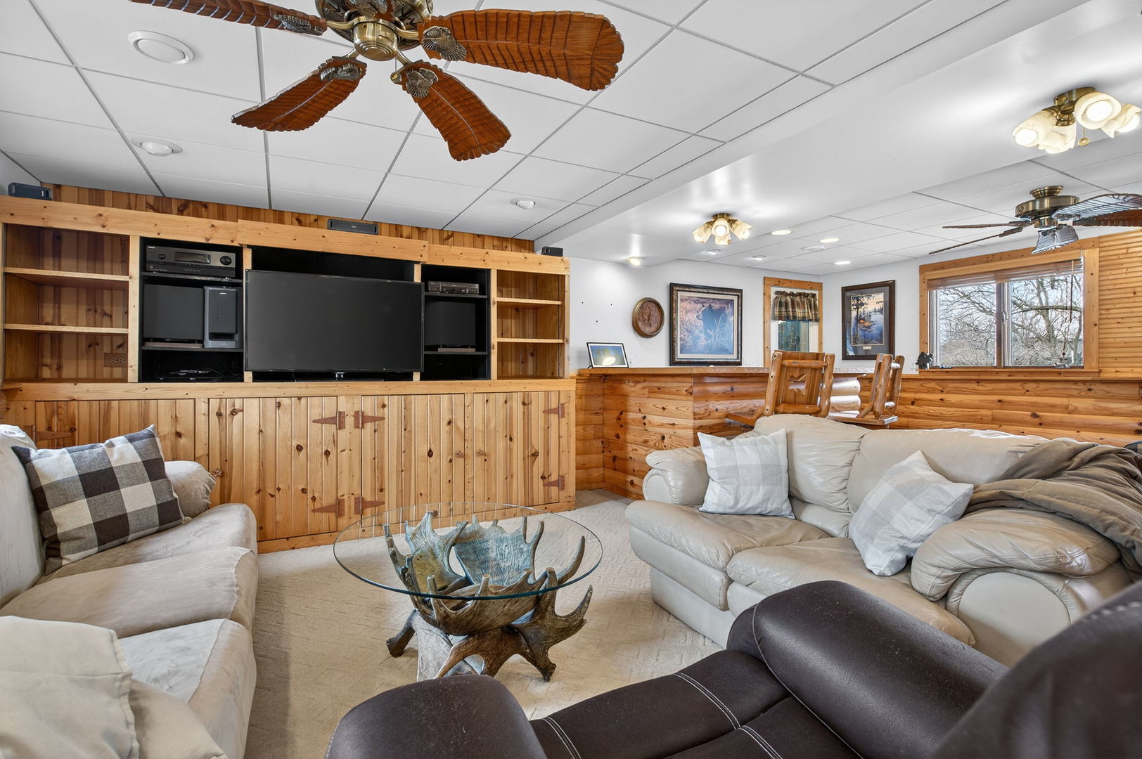 15 E Cedar Court, Yorkville, IL 60560