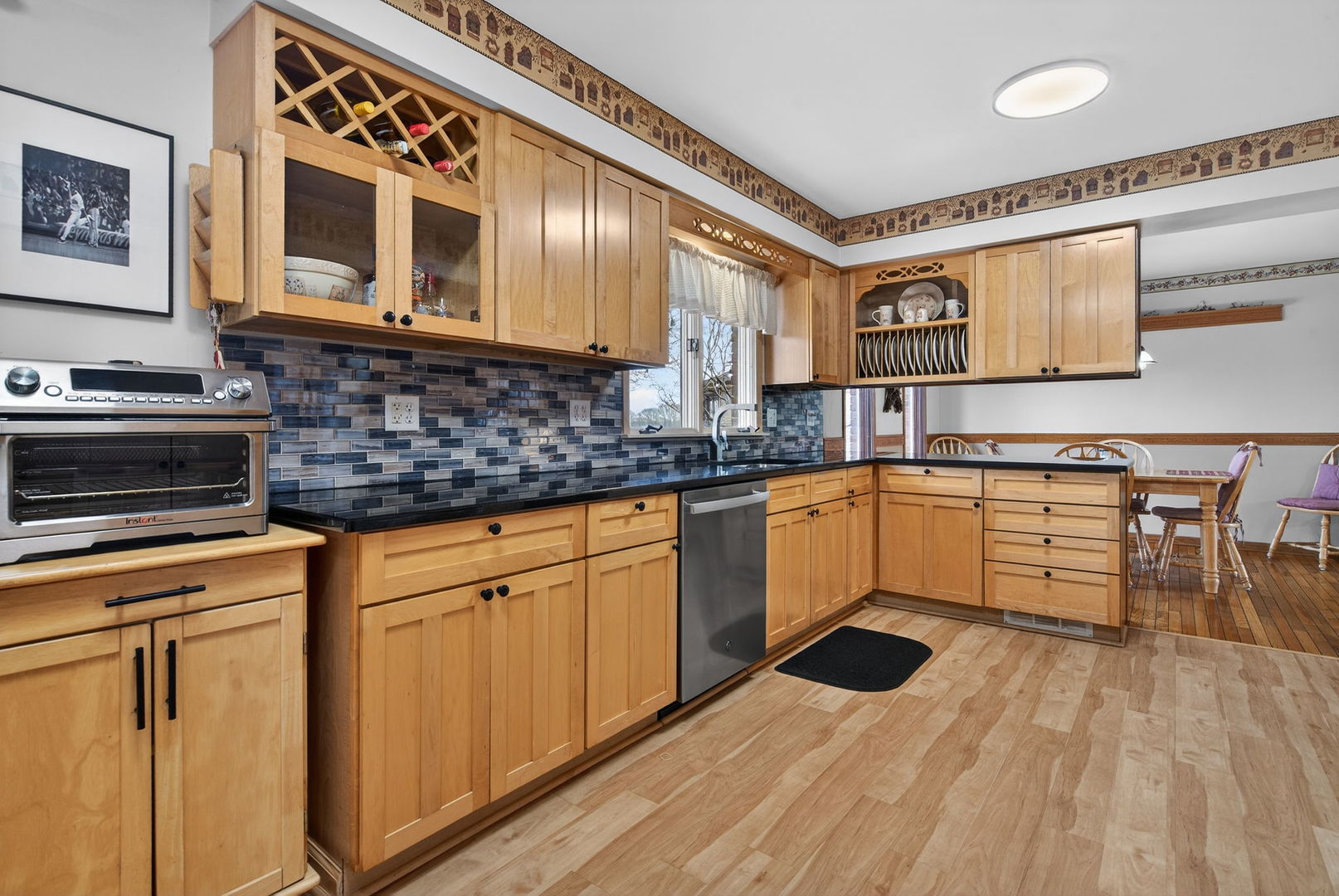 15 E Cedar Court, Yorkville, IL 60560